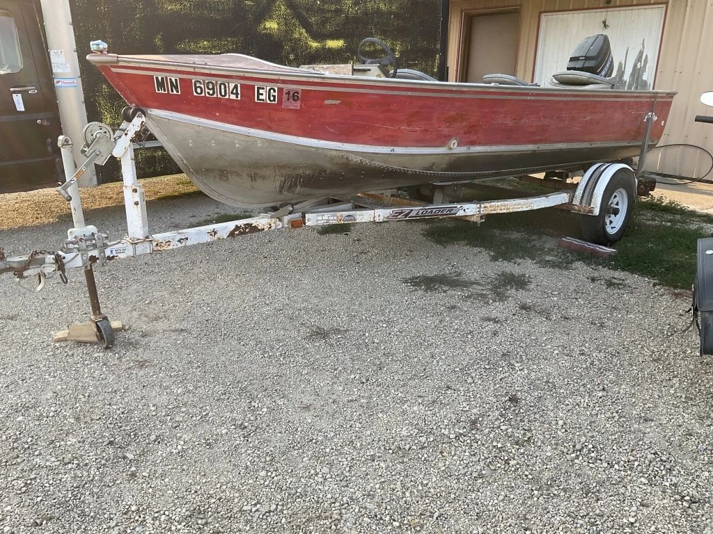 Household & Antique Auction in Waverly, IA starts on 8/30/2023