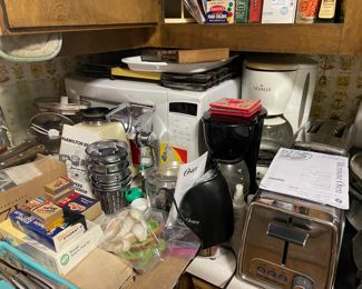 SMALL KITCHEN APPLIANCES
