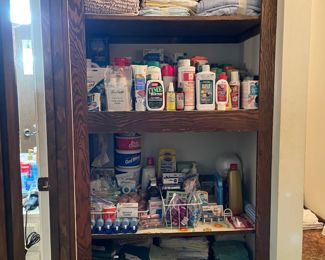 BATH TOWELS AND BED LINENS