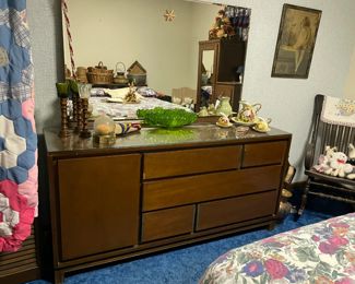 VINTAGE DRESSER