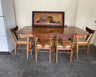 ART DECO DINNING TABLE AND 6 CHAIRS