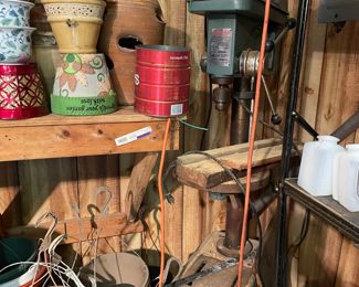 CHICAGO 5 SPEED DRILL PRESS