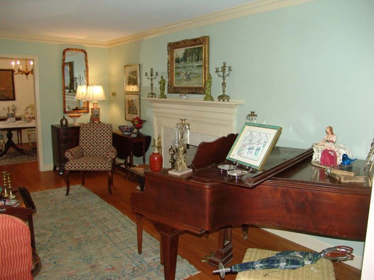 Estate Sales In Memphis Today