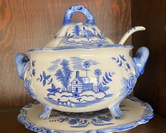 Vintage Chinoiserie Soup Tureen with original Ladle and Serving Plate