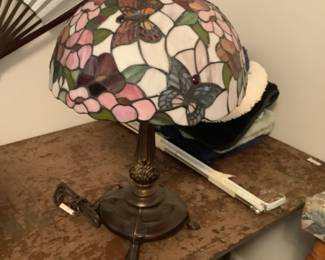 Dale tiffany lamp