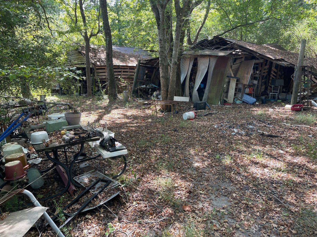 JJ Pickin’ Estate Sale in Carthage, MS starts on 9/8/2023