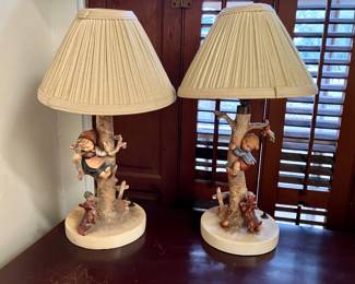 Pair of Hummel lamps