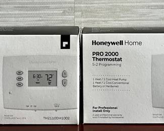 (2) Honeywell Home Pro 2000 Thermostat