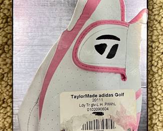 Taylor Made Ladies Golf Glove
