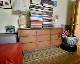 vintage mid century modern  (mcm) 