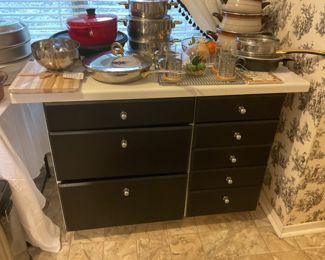 Kitchen island with drawers.
