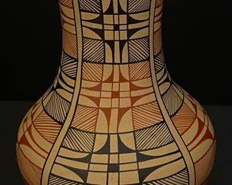 Christine Tosa Jemez Pueblo 7" Signed Pottery Jar