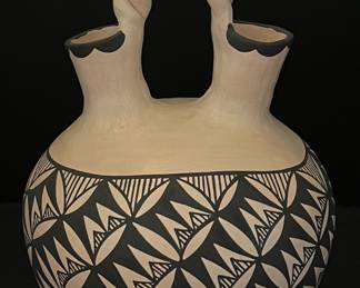 Louis Nadine Mansfield Acoma NM 10" Signed Pottery Wedding Vase