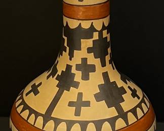 "sakhonsee" Jean Sahmie Nampeyo 8.5" Signed Pottery Jar