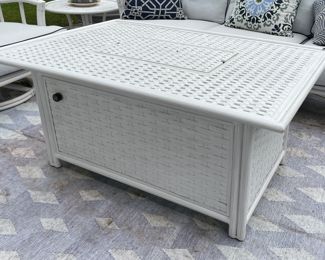 Castelle Furniture Basketweave Pattern Fire Table.