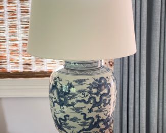 Port 68 Scalamandre Chinoiserie Ginger Jar Lamp on Lucite Base. Measures 30" H.