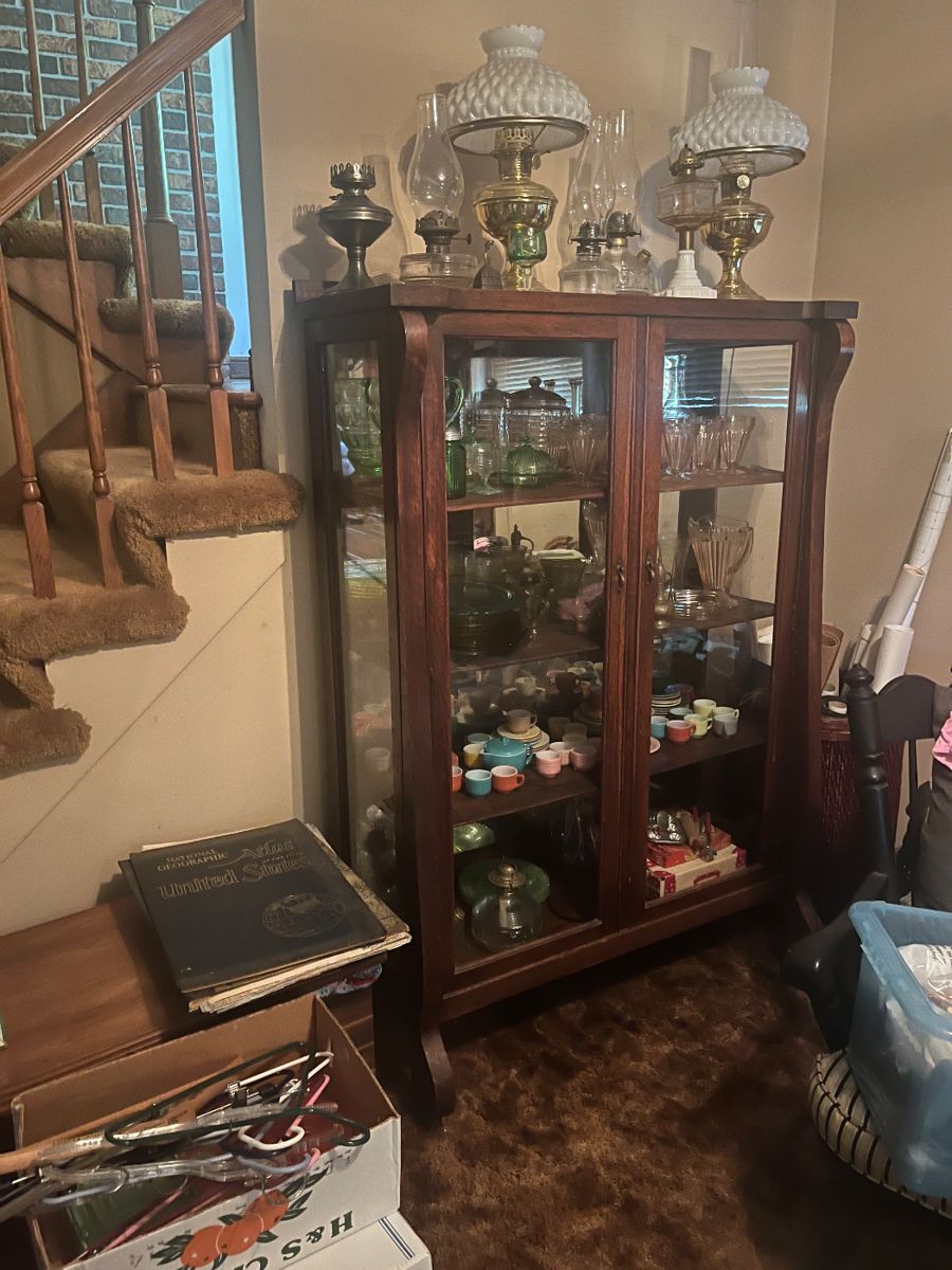 LIVE ESTATE AUCTION in Valparaiso, IN starts on 12/2/2023