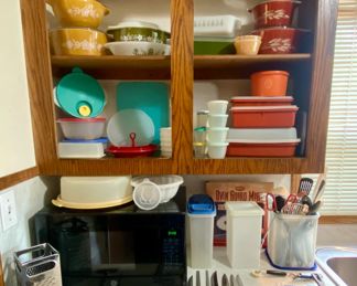 vintage pyrex and tupperware, microwave