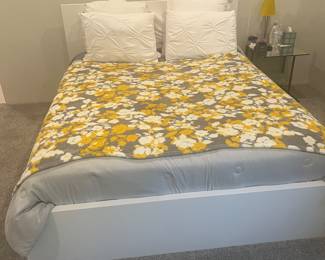 Bed for sale not the bedding