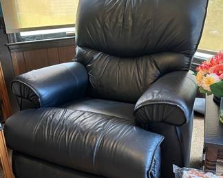 Faux Leather Lazy Boy 