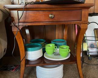 Hekman Furniture Bakersville End Table