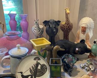 Zoo animal vase decor, decorative plate, vases
