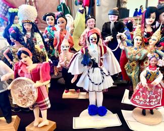 Cute handmade dolls from across the world 