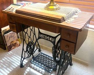 Antique Singer sewing machine 