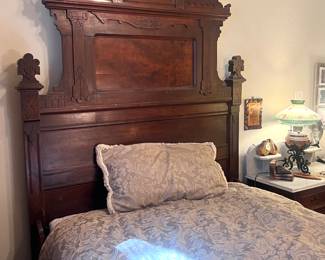 Beautiful wood carved 3/4 size bed Victorian Eastlake with matching mirrored dresser and commode dresser