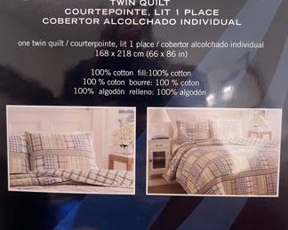 Nautica twin sized bed set 