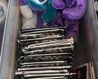 Collectible sports cards 