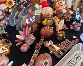 Various Thanksgiving decorations 