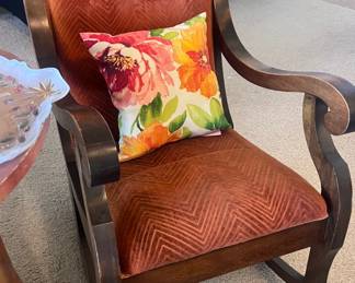 Rocker of all rockers and it has a companion rocker too!