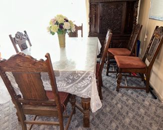 CARVED DINING ROOM SET
