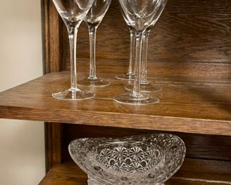 Large Daisy & Button Top Hat