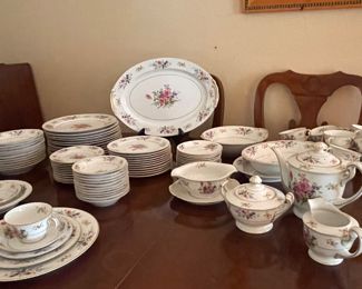 Puritan China -Pattern Melody