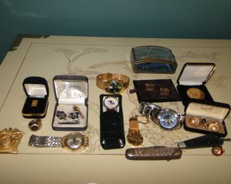 Men's jewelry, pocket knives