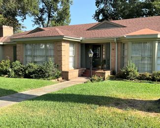 This 3918 square feet Azalea District home is for sale. We look forward to seeing you September 21, 22, and/or 23!