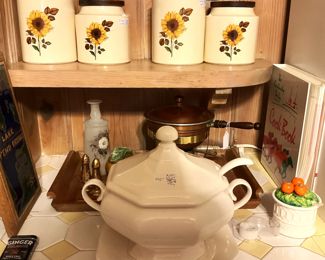 Canisters; tureen