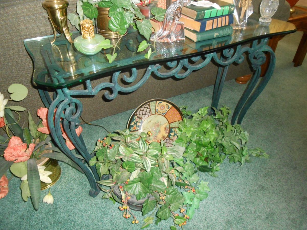 Duke Estate Sale in Hooks, TX starts on 9/7/2023