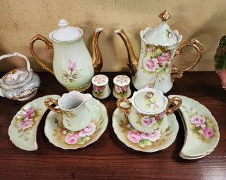 LEFTON TEA & COFFEE POT SET