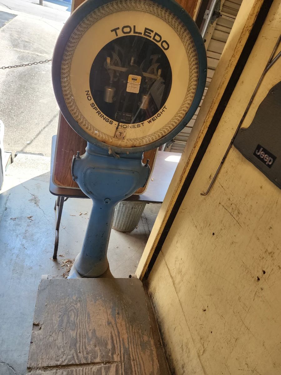 VINTAGE WORKING TOLEDO LOLIPOP SCALES