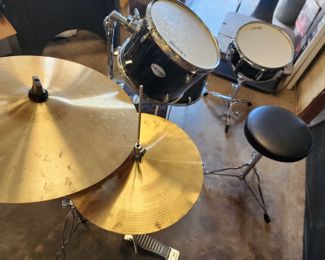 NICE LEGION BLACK 5PC. DRUM SET WITH STOOL & STICKS