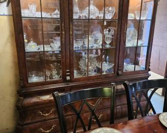 Lighted Henrydon China cabinet