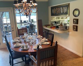 Antique Aweican Oak Scroll Leg  Table