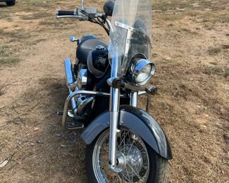 2005 Honda Motorcycle vxt750 12500 miles