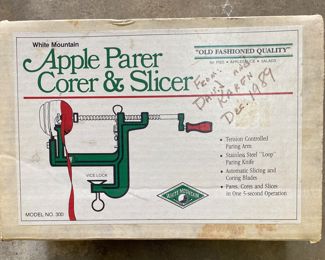 Apple peeler