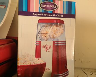 Popcorn maker, brand new $15