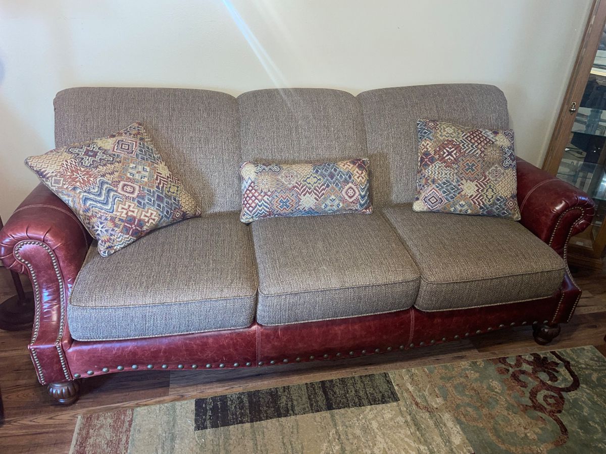 Gainesville Estate Sale starts on 9/7/2023