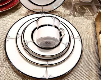 Makasa "Car38 Regalaire bone china - 6 pc Set